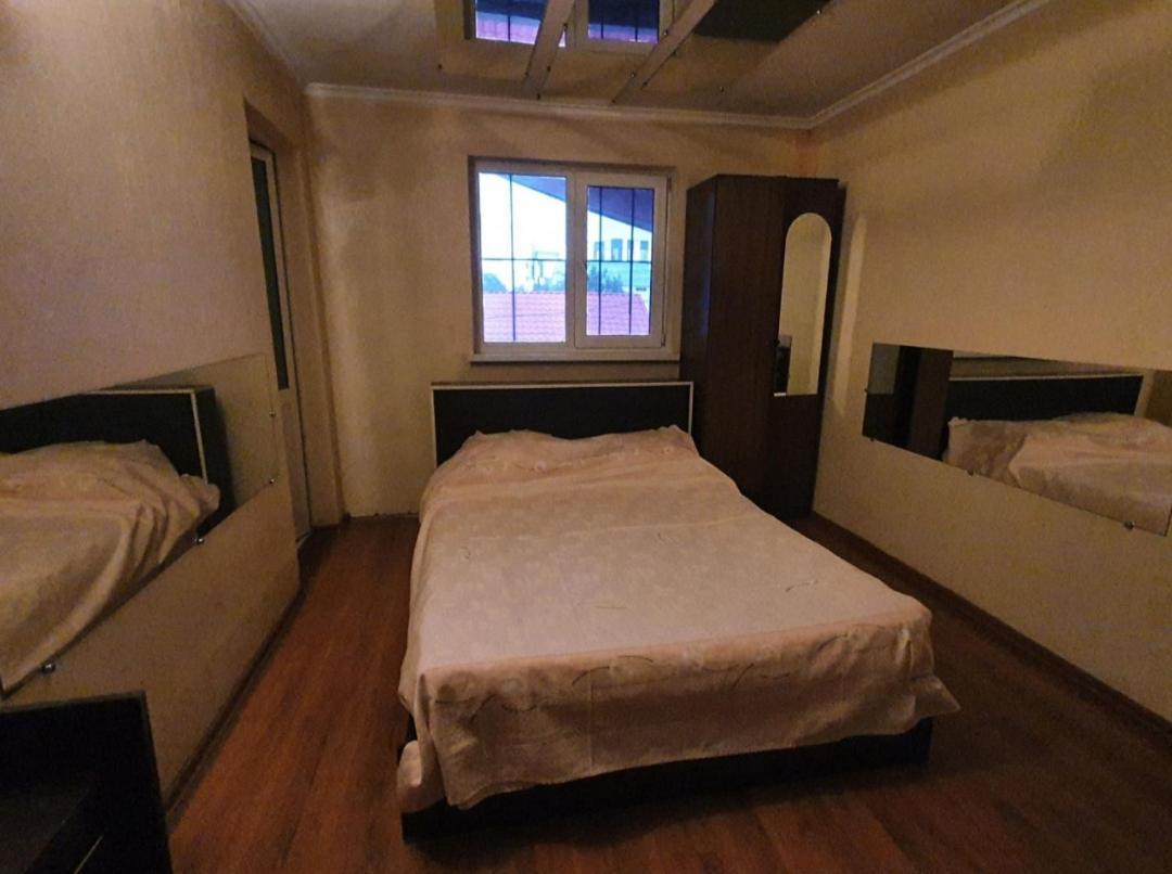 Diana City Center Rooms คีชีเนา ภายนอก รูปภาพ